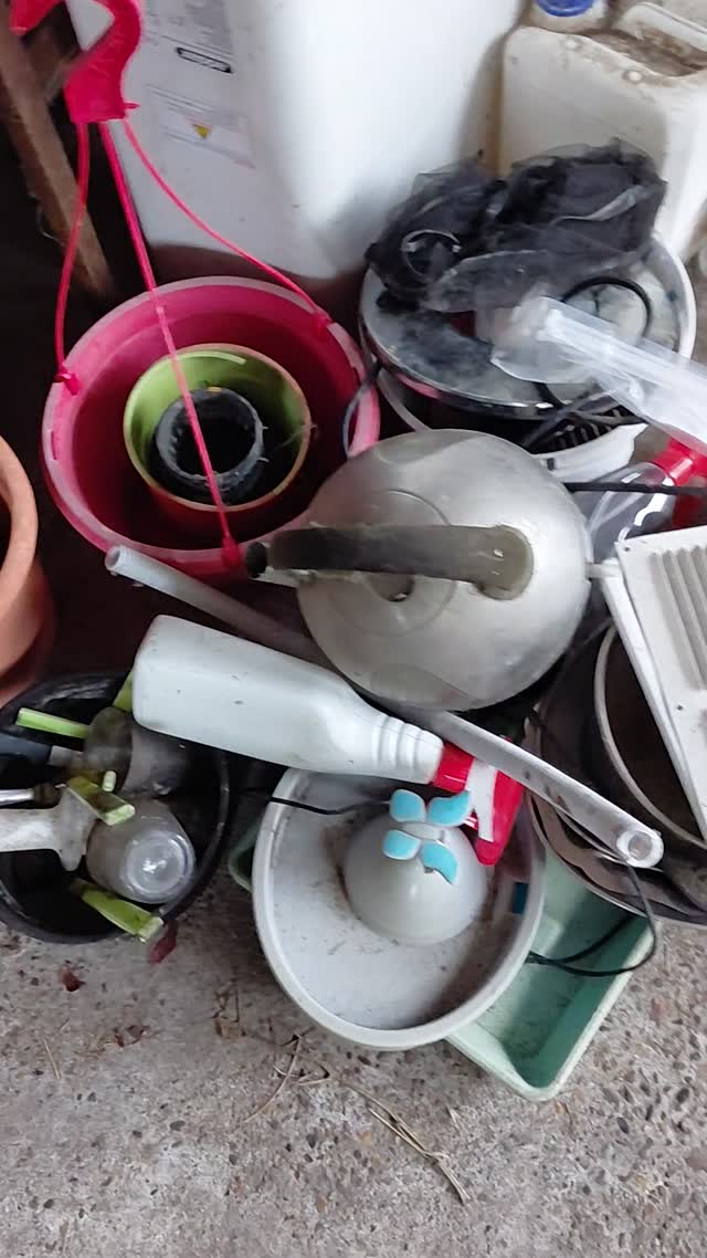 Plant pots and tap waterer